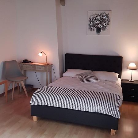 Auberge Du Vernay Charette  Eksteriør billede