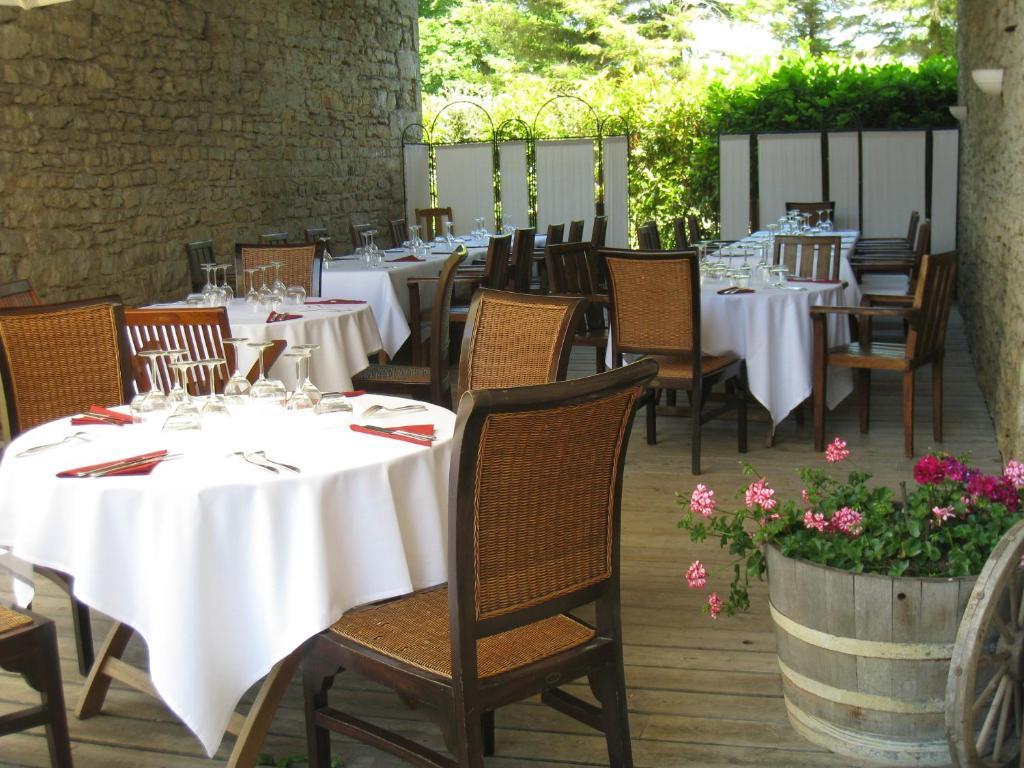 Auberge Du Vernay Charette  Eksteriør billede