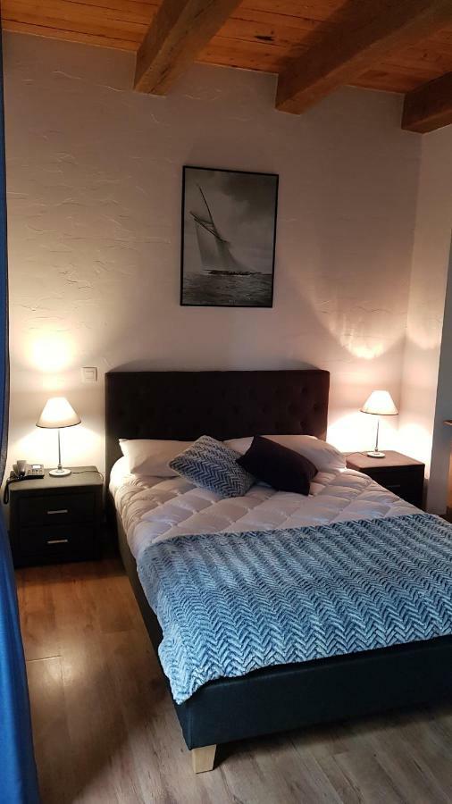 Auberge Du Vernay Charette  Eksteriør billede