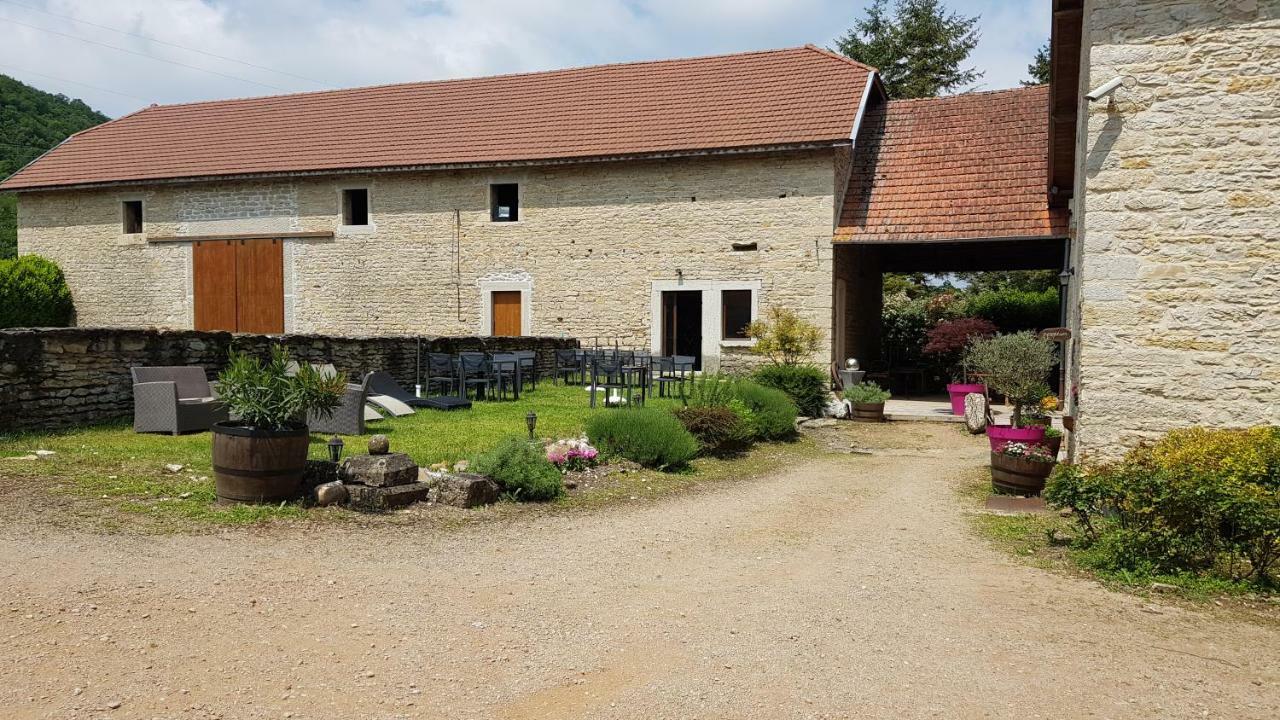 Auberge Du Vernay Charette  Eksteriør billede